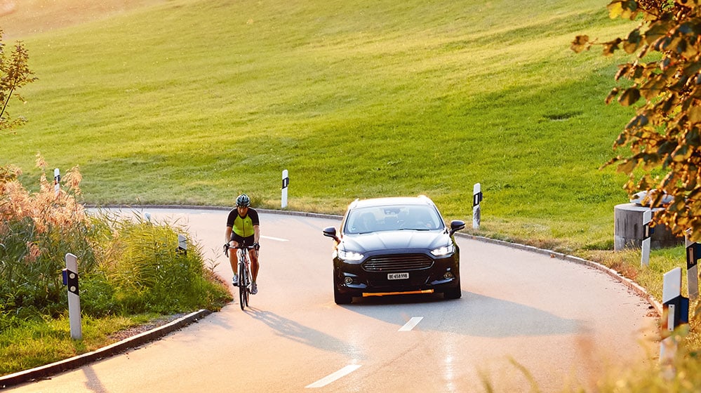 Rechts überholen auf der Autobahn die Mobiliar