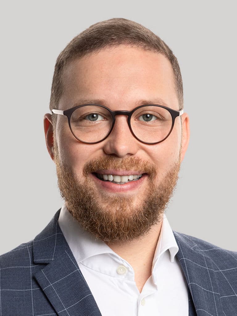 Lukas Furer