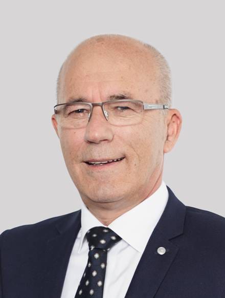 Vllaznim Bislimi